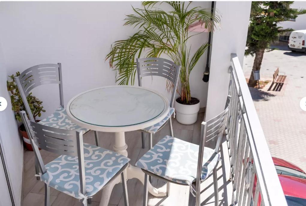 Apartamentos Lolitalola Holidays ซาโลเบรญา ภายนอก รูปภาพ