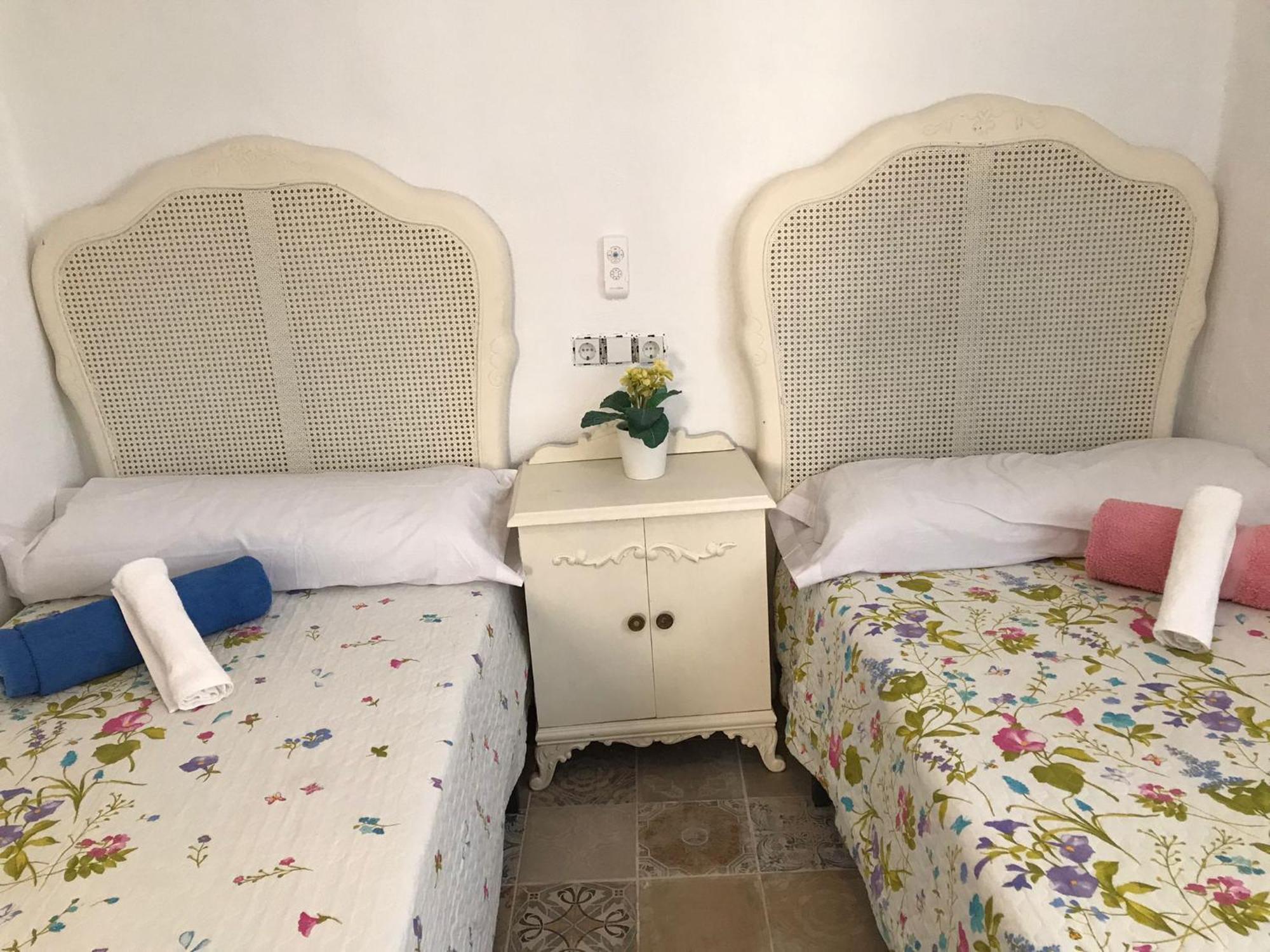 Apartamentos Lolitalola Holidays ซาโลเบรญา ภายนอก รูปภาพ